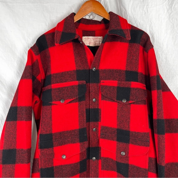 Filson Vintage Mackinaw Wool Cruiser Jacket Mens M L Buffalo Check Red Black - Picture 2 of 16